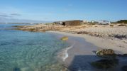 Imagen de un lateral de la playa de Es Valencians en Formentera