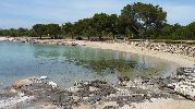 carretera muy cerca de la playa