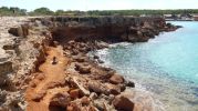 Zona de bao nudista donde est la arcilla roja en Cal d'en Trull