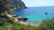 http://www.disfrutalaplaya.com/es/Mallorca/Andratx/Playa-Cala-Llamp/fullsize/