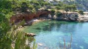 http://www.disfrutalaplaya.com/es/Mallorca/Andratx/Playa-Cala-Marmassen/fullsize/