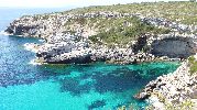 http://www.disfrutalaplaya.com/es/Mallorca/Santanyi/Playa-Cala-Figuereta/fullsize/