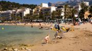 http://www.disfrutalaplaya.com/es/Mallorca/Soller/Playa-Platja-den-Repic/fullsize/